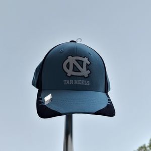 NWT UNC tarheels hat